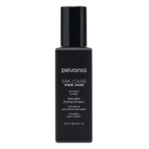 Emulsión de afeitado de fácil deslizamiento para él
